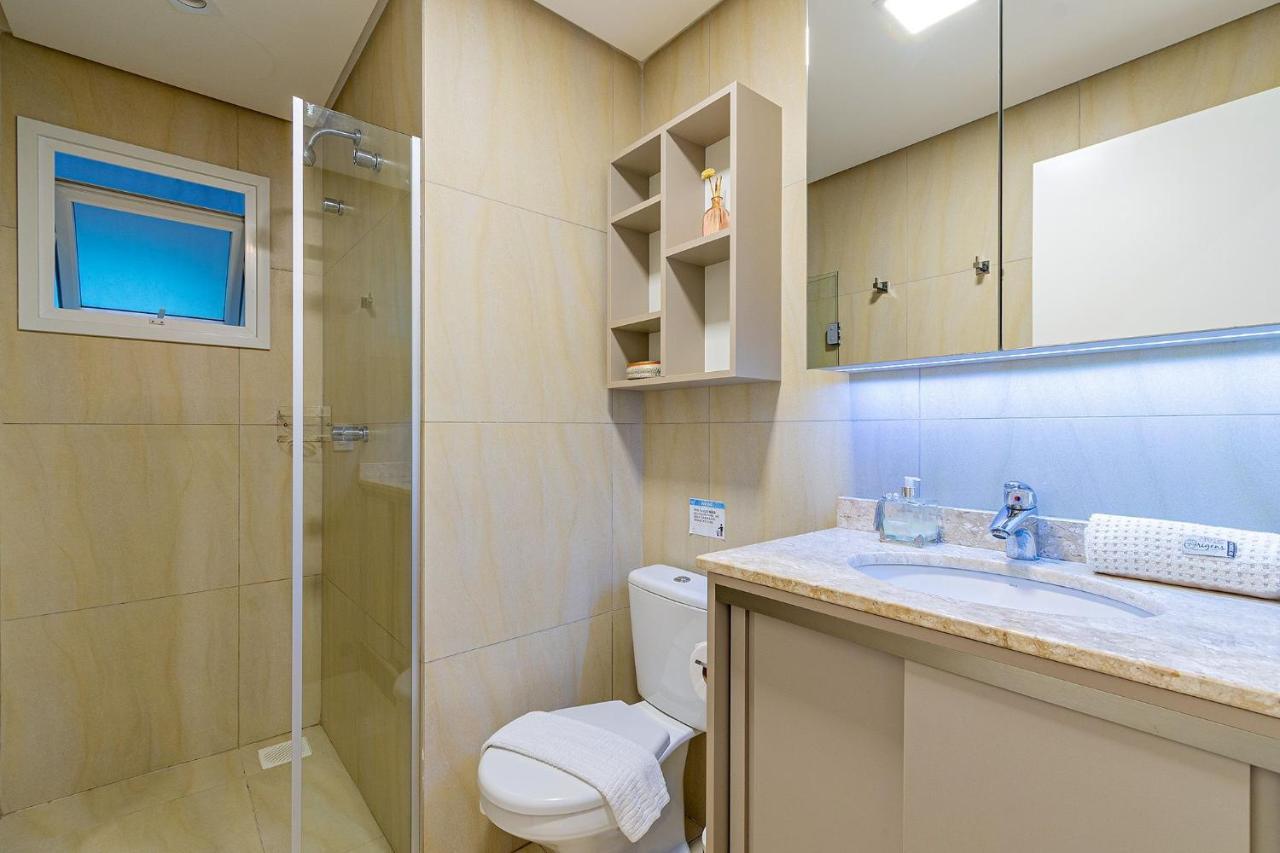 Apartamento STAR lindo e bem no centro de Canela Exterior foto